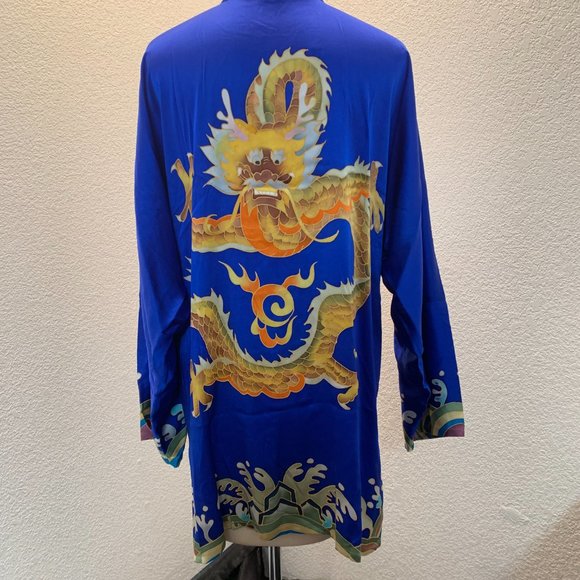 Beautiful blue silk kimono jacket with mandarin collar and golden dragon design - Picture 5 of 12